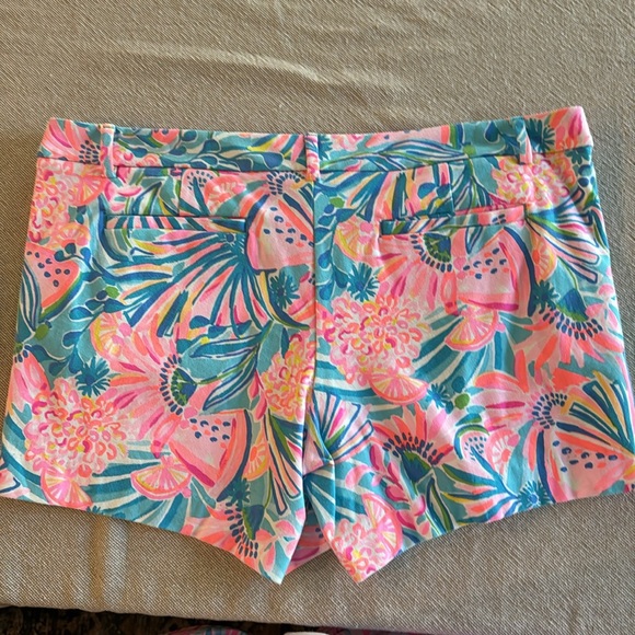 Lilly Pulitzer 5” Callahan shorts size 16 Tropical Punch - Picture 6 of 10